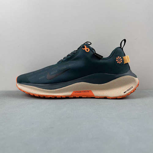 J  NIKE REACT Infinity Run 4  FB2204-300  39 40 40 5 41 42 42 5 43 44 44 5